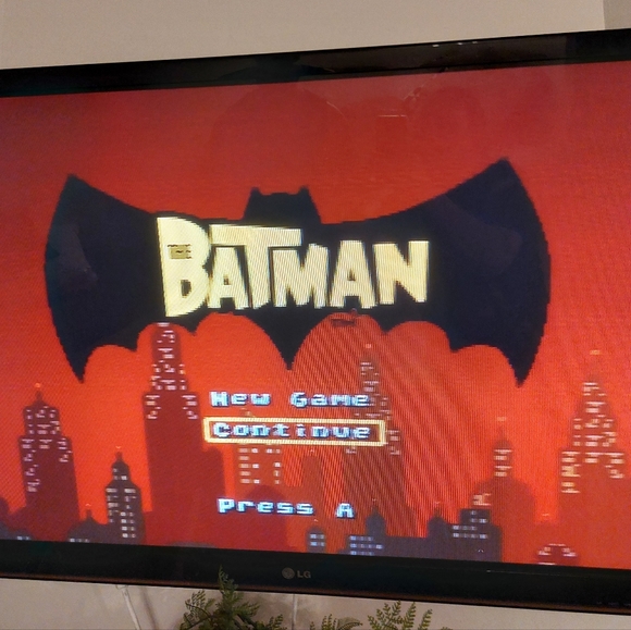 The Batman TV Plug N Play Jakks Pacific The Batman Handheld Video Game C… - Picture 7 of 7